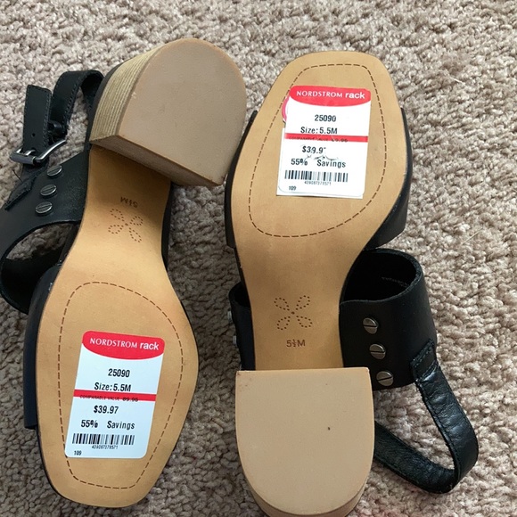 Caslon Black Sandals - Picture 9 of 9